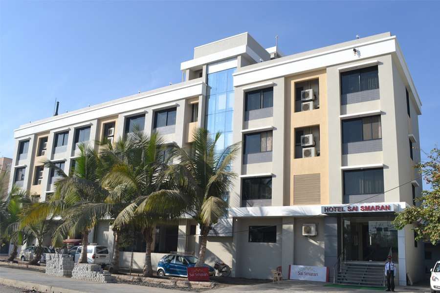 Hotel Sai Smaran Ширди Екстериор снимка